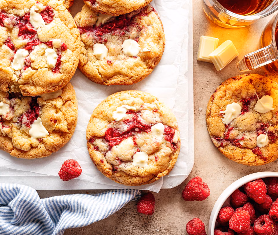 White chocolate raspberry cookies