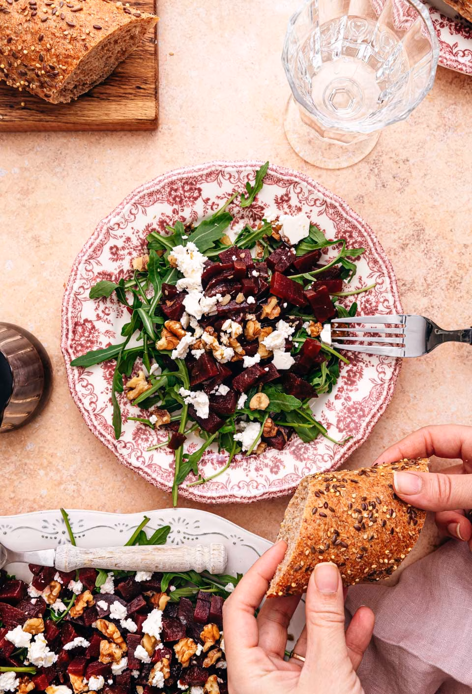 Beetroot salad with goat cheese