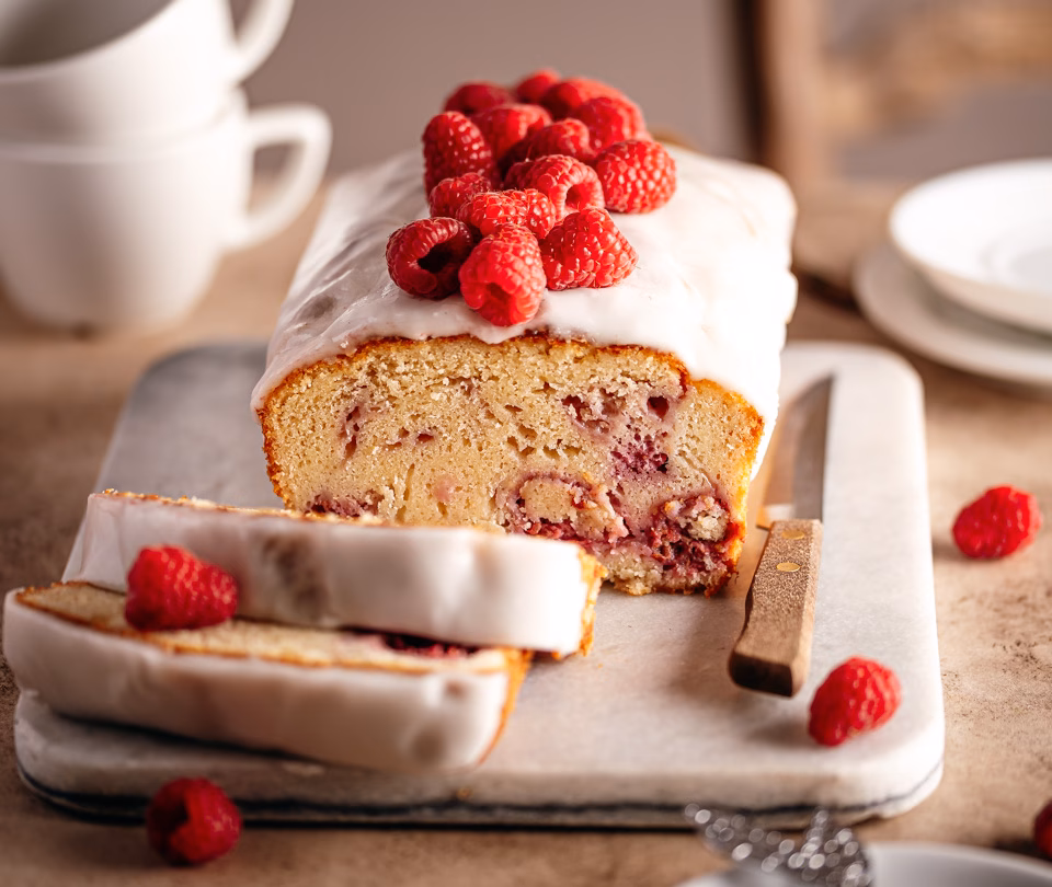 Raspberry cake