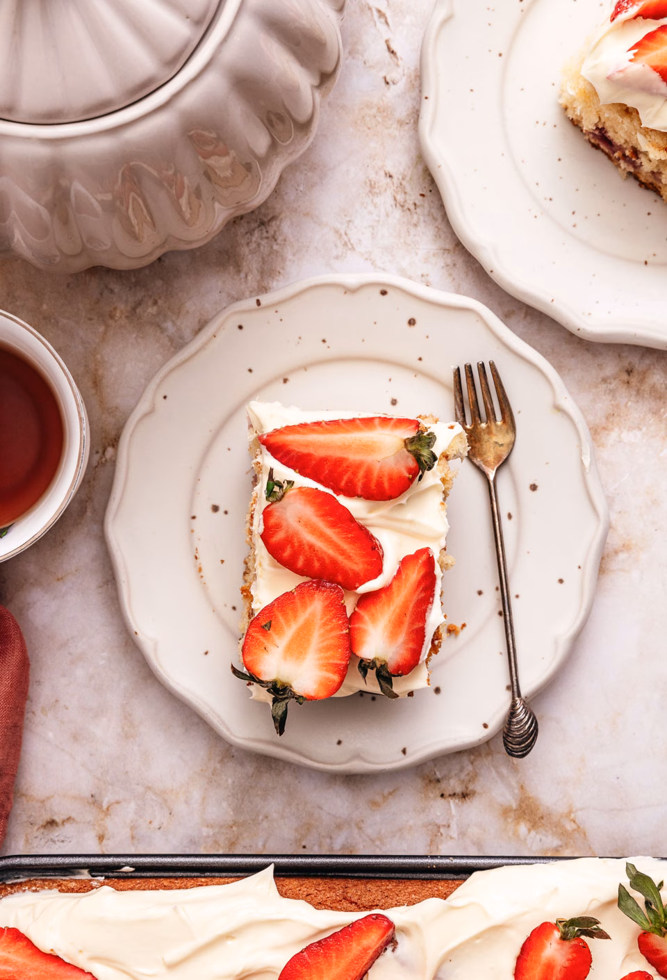 Sheet cake with strawberries