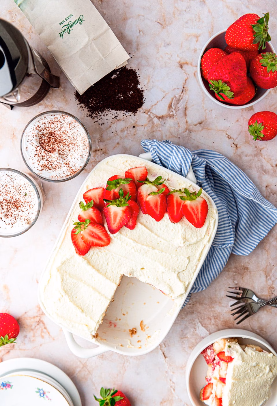 Strawberry tiramisu recipe