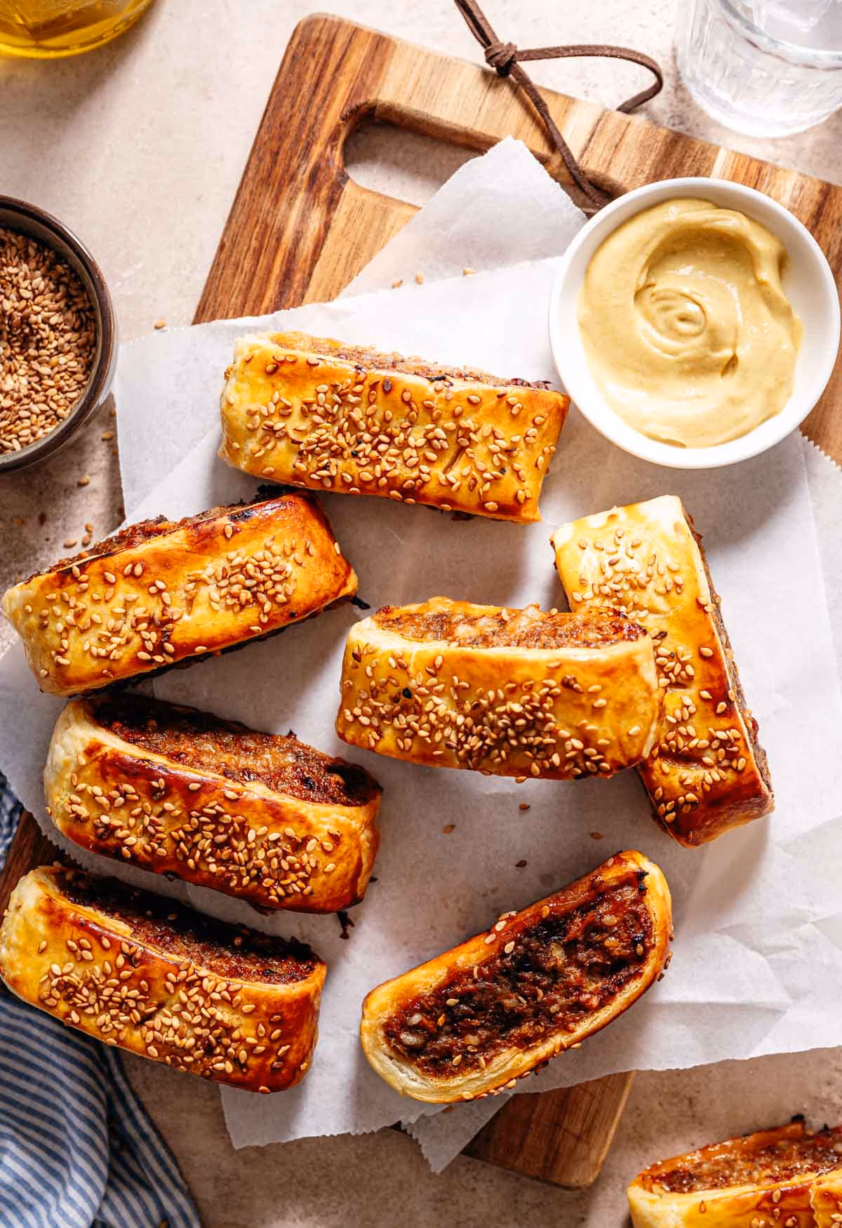 Puff pastry chicken bites