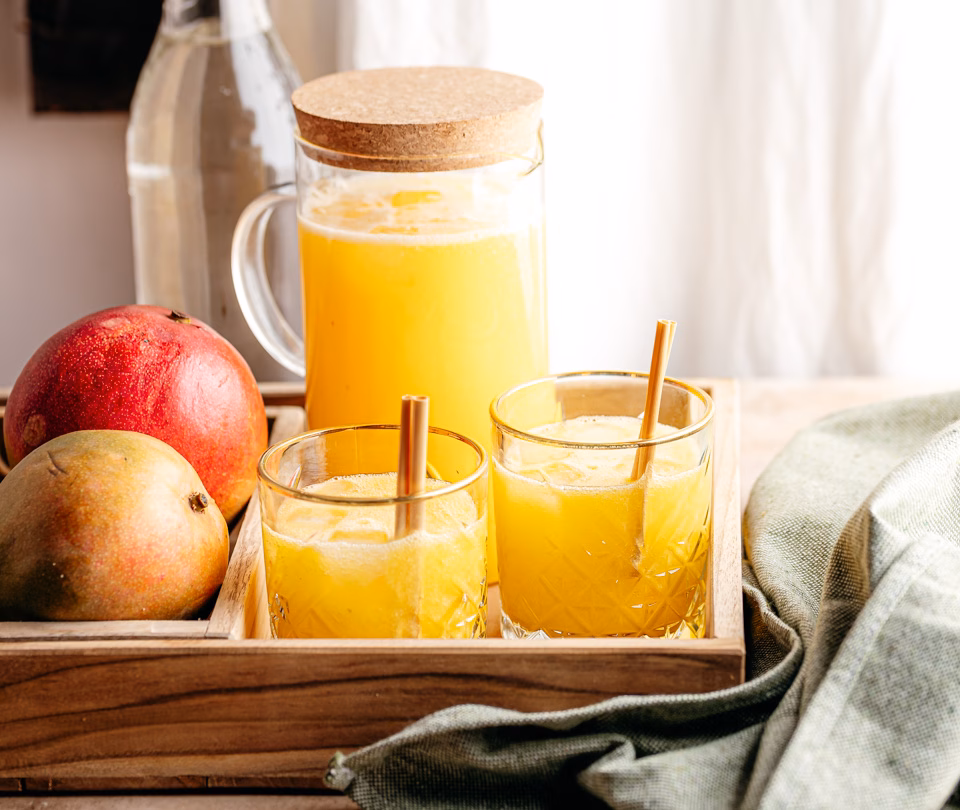 Mango lemonade